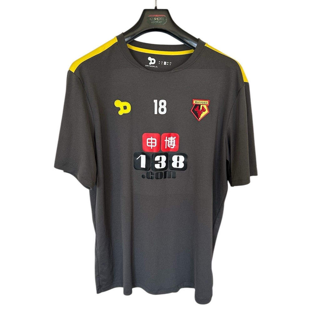 2016-2017 Watford Football Club Training Shirt Size XL